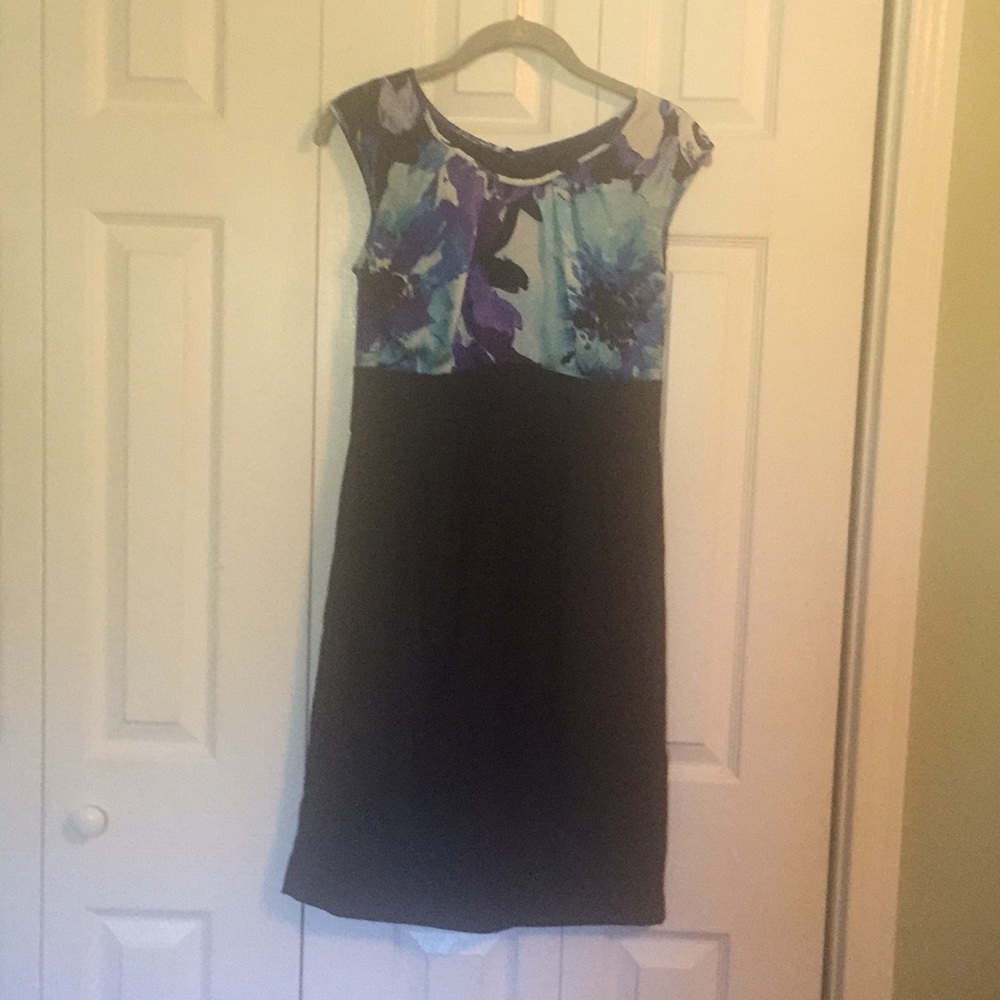 Dress Barn size 4 petite dress